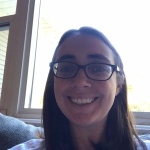 Meet your Posher, Simone